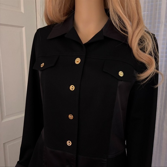 St. John Black Jacket Panels Look Like Silk Excellent Condition - Picture 11 of 11